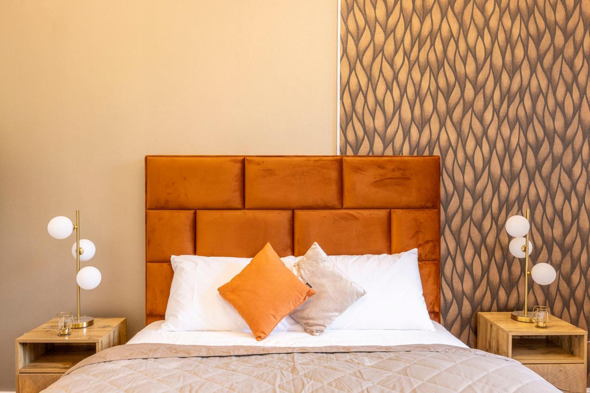Exclusive Downtown Quentin Residence By Prestige Homes ブダペスト エクステリア 写真