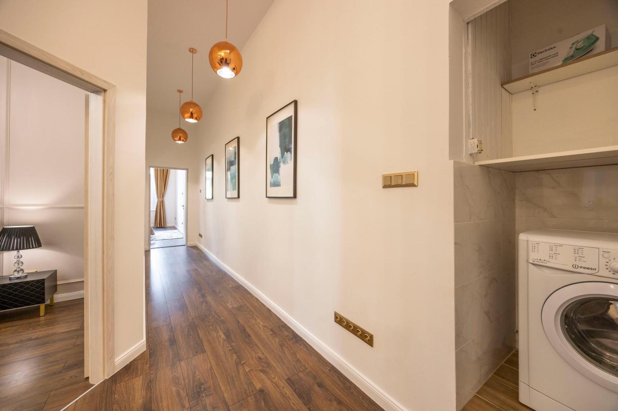 Exclusive Downtown Quentin Residence By Prestige Homes ブダペスト エクステリア 写真